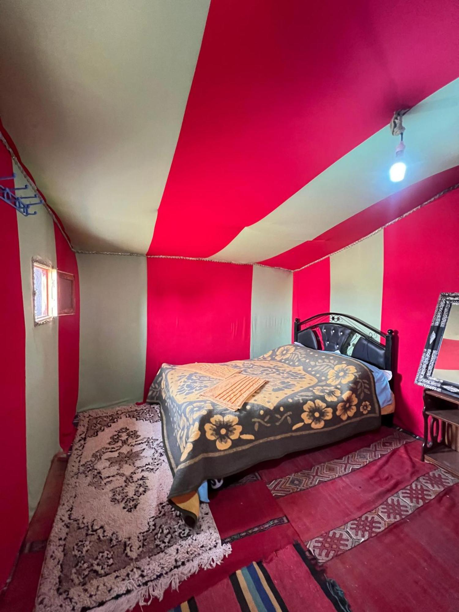 Camp Mbark Authentic Hotell M'Hamid Eksteriør bilde
