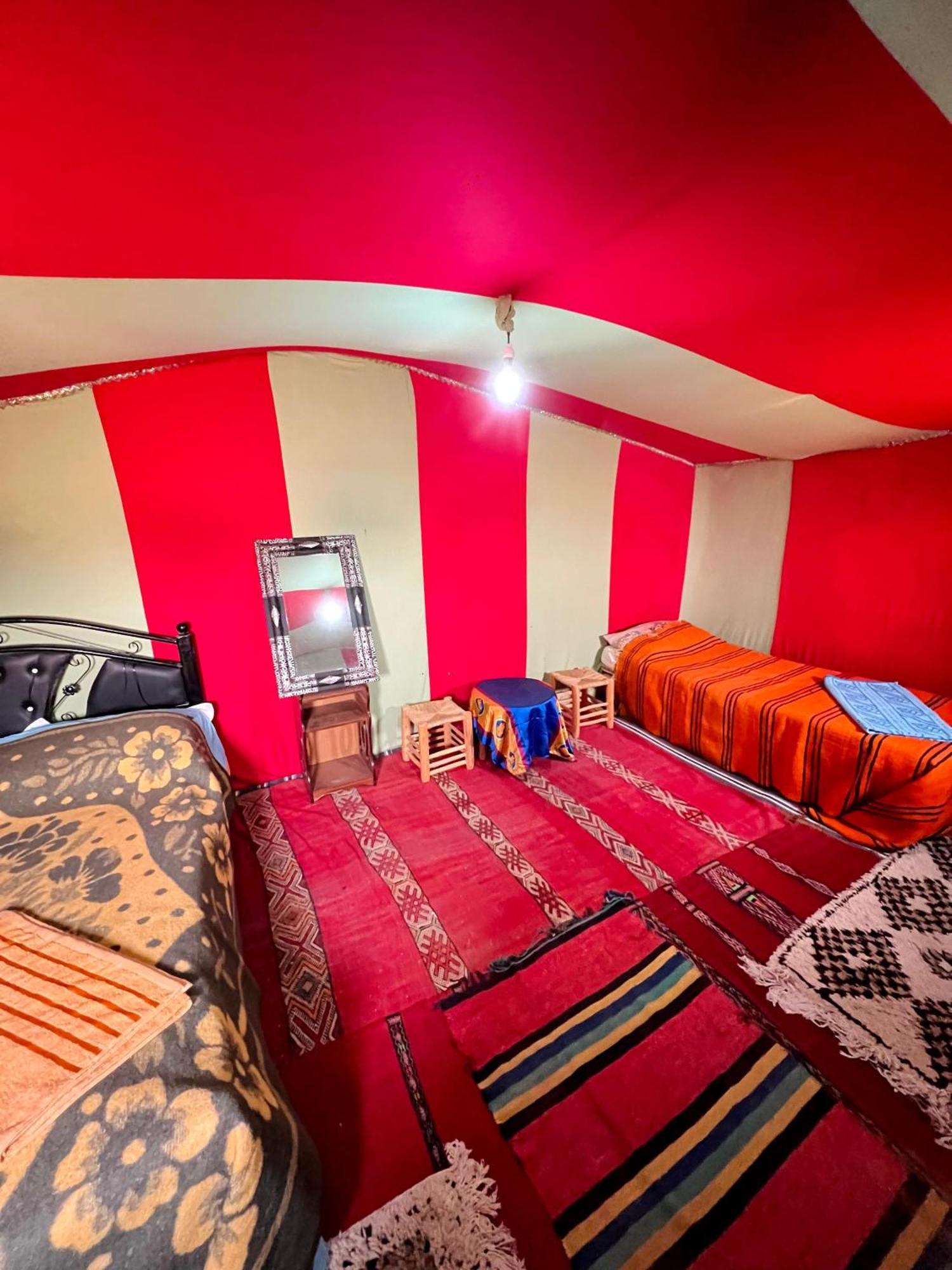 Camp Mbark Authentic Hotell M'Hamid Rom bilde